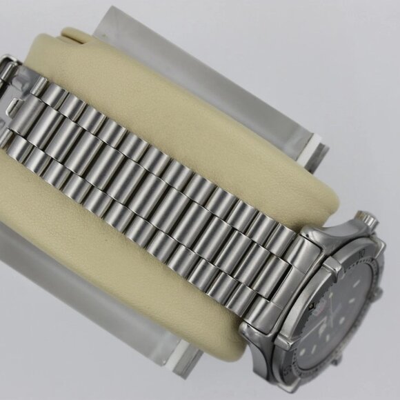 Tag Heuer 669.206 WE2110 Mens 2000 Series Automatic Watch Black Silver BA0300 - Picture 6 of 10